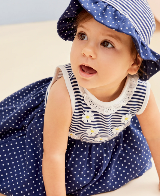 Daisies Popover & Hat